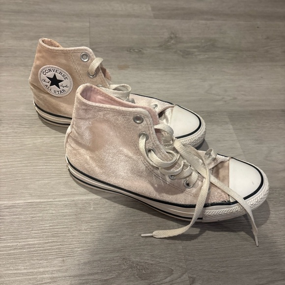 Converse Light Pink Velvet High-Tops - Picture 1 of 6